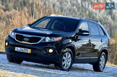 Внедорожник / Кроссовер Kia Sorento 2010 в Межгорье