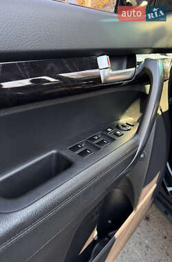 Внедорожник / Кроссовер Kia Sorento 2012 в 