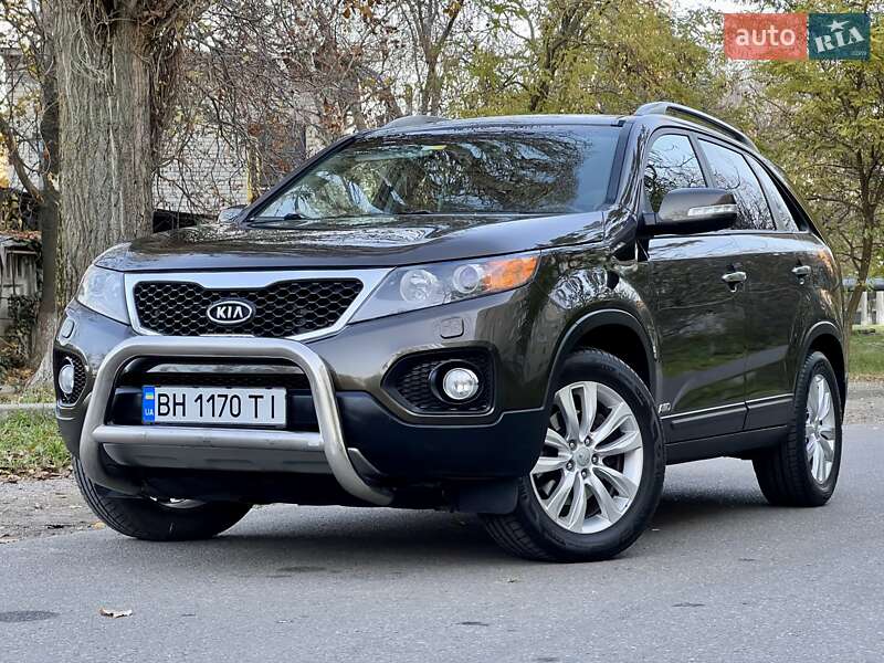 Внедорожник / Кроссовер Kia Sorento 2012 в Одессе