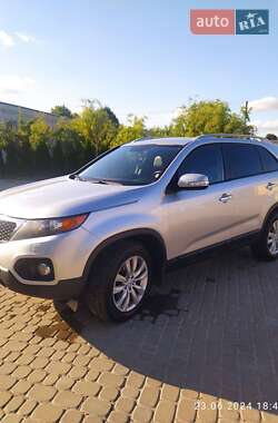 Внедорожник / Кроссовер Kia Sorento 2010 в Ильинцах