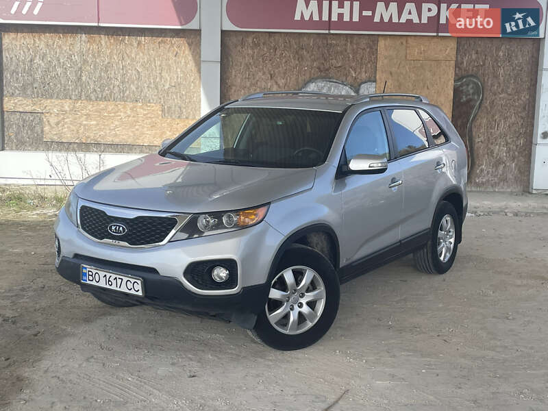 Позашляховик / Кросовер Kia Sorento 2011 в Тернополі