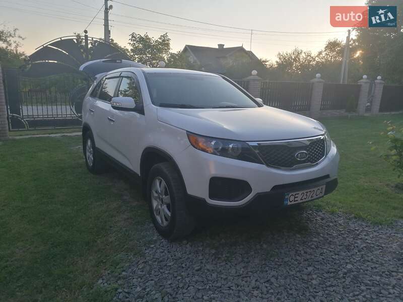 Внедорожник / Кроссовер Kia Sorento 2011 в Сторожинце