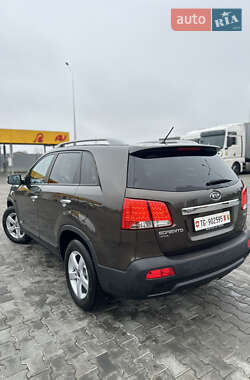 Позашляховик / Кросовер Kia Sorento 2010 в Луцьку