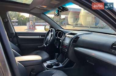 Внедорожник / Кроссовер Kia Sorento 2011 в 