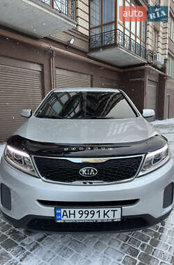 Позашляховик / Кросовер Kia Sorento 2013 в Дніпрі