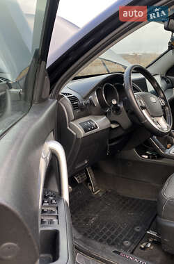 Внедорожник / Кроссовер Kia Sorento 2011 в 