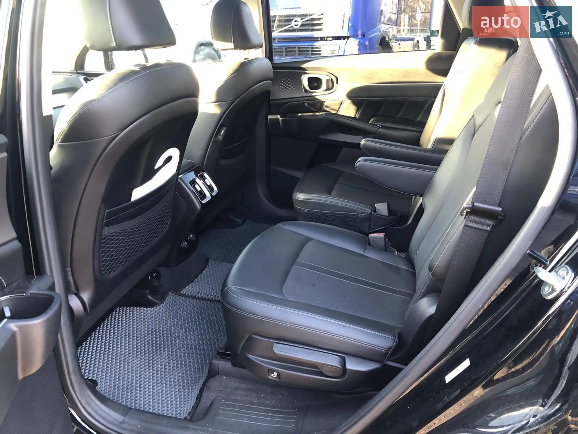 2021 Kia Sorento - мініатюра 29