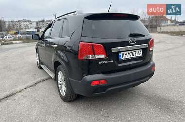 Позашляховик / Кросовер Kia Sorento 2011 в Житомирі