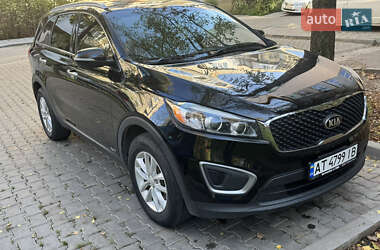 Внедорожник / Кроссовер Kia Sorento 2015 в Черновцах