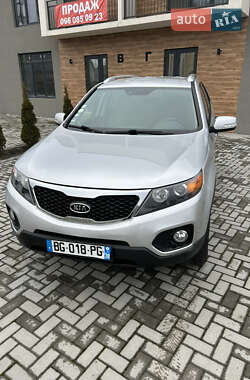 Внедорожник / Кроссовер Kia Sorento 2011 в Новоселице