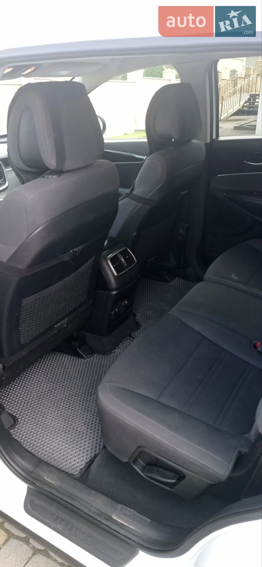 2016 Kia Sorento - мініатюра 25