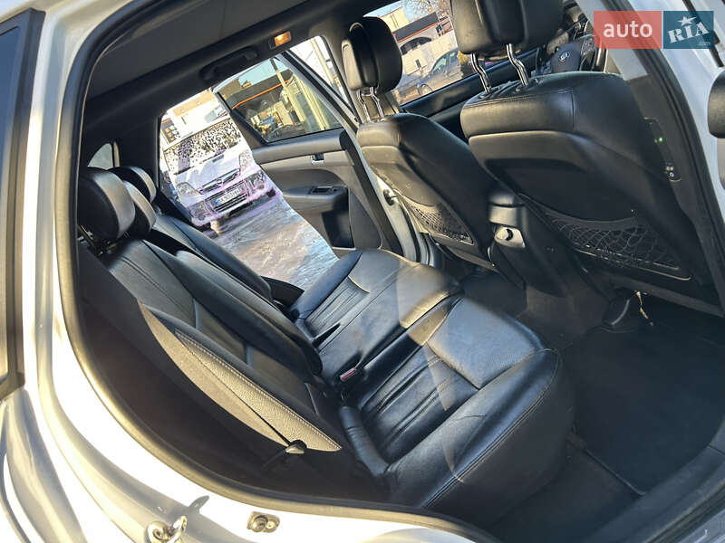 Внедорожник / Кроссовер Kia Sorento 2013 в Киеве