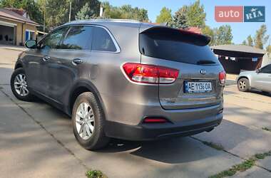 Позашляховик / Кросовер Kia Sorento 2015 в Дніпрі