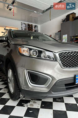 Внедорожник / Кроссовер Kia Sorento 2017 в Тернополе