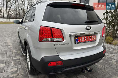 Позашляховик / Кросовер Kia Sorento 2011 в Луцьку