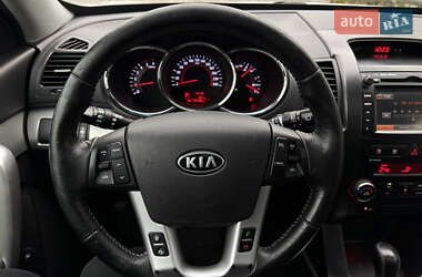 Позашляховик / Кросовер Kia Sorento 2011 в Луцьку