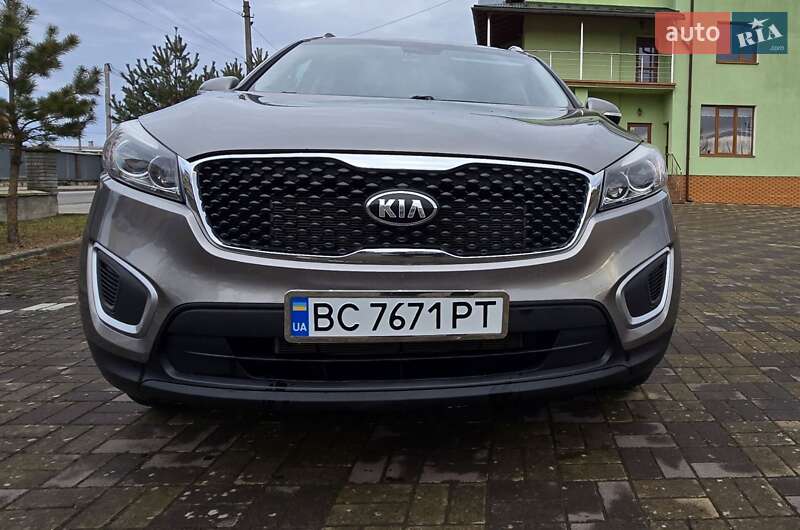 Внедорожник / Кроссовер Kia Sorento 2015 в Самборе