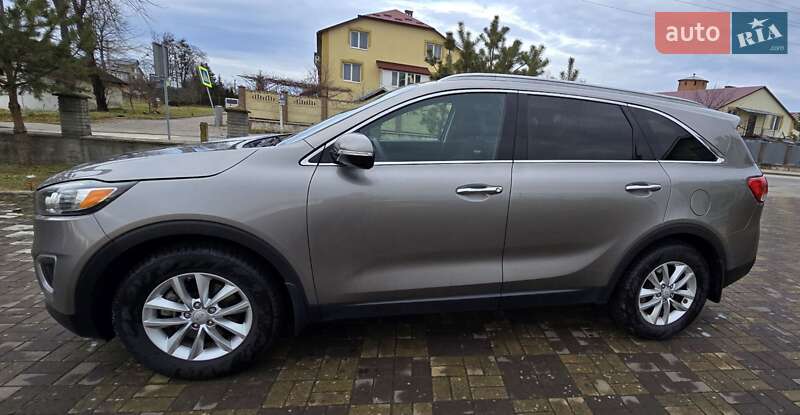 Внедорожник / Кроссовер Kia Sorento 2015 в Самборе