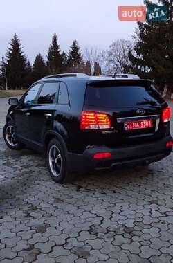 Позашляховик / Кросовер Kia Sorento 2010 в Дубні