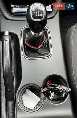 Внедорожник / Кроссовер Kia Sorento 2013 в 