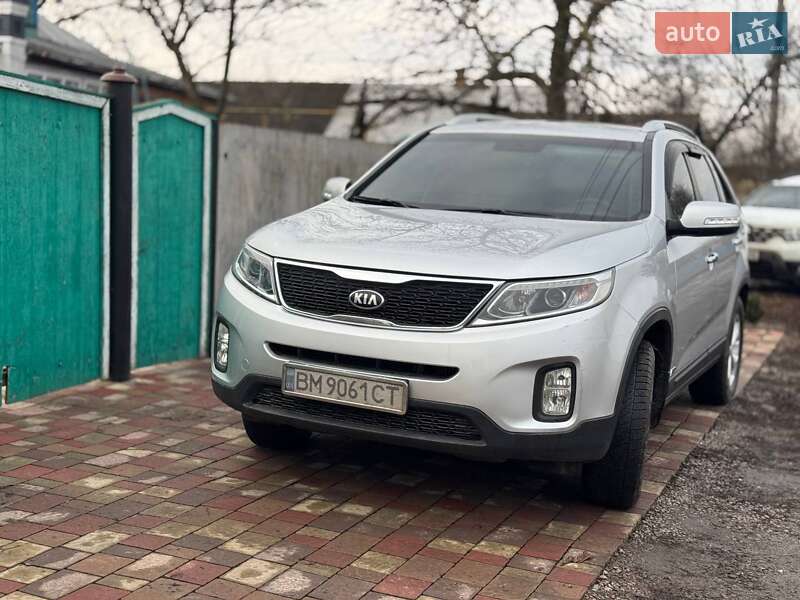 Внедорожник / Кроссовер Kia Sorento 2013 в Ромнах