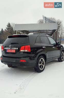 Позашляховик / Кросовер Kia Sorento 2010 в Дубні