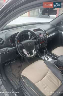 Позашляховик / Кросовер Kia Sorento 2010 в Дубні