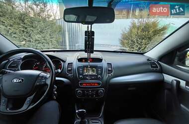 Внедорожник / Кроссовер Kia Sorento 2013 в Ивано-Франковске