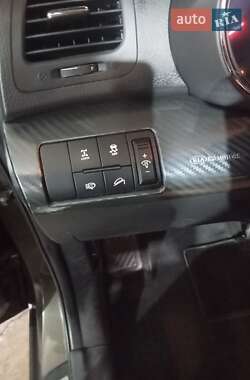 Внедорожник / Кроссовер Kia Sorento 2011 в 