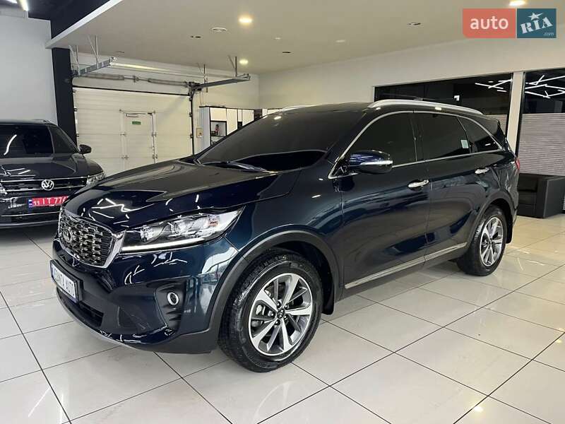 Внедорожник / Кроссовер Kia Sorento 2019 в Одессе