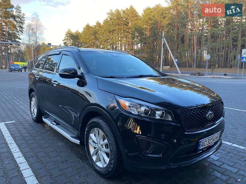 Внедорожник / Кроссовер Kia Sorento 2015 в Луцке