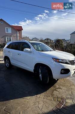 Внедорожник / Кроссовер Kia Sorento 2012 в 