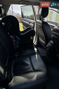 Внедорожник / Кроссовер Kia Sorento 2012 в 