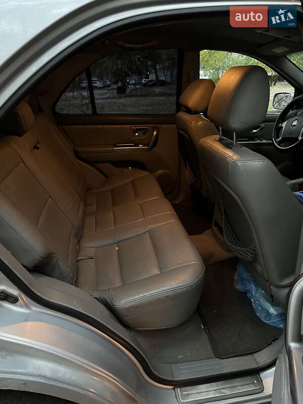 Внедорожник / Кроссовер Kia Sorento 2005 в Запорожье