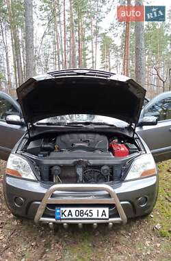 Внедорожник / Кроссовер Kia Sorento 2008 в Лугинах