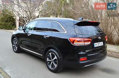 Внедорожник / Кроссовер Kia Sorento 2015 в Одессе