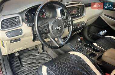 Внедорожник / Кроссовер Kia Sorento 2015 в 