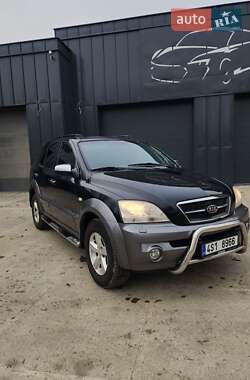 Внедорожник / Кроссовер Kia Sorento 2005 в Тячеве