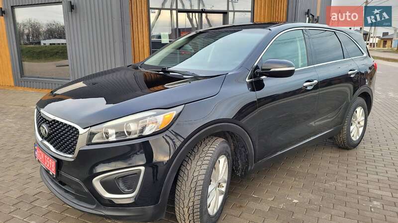 Внедорожник / Кроссовер Kia Sorento 2016 в 