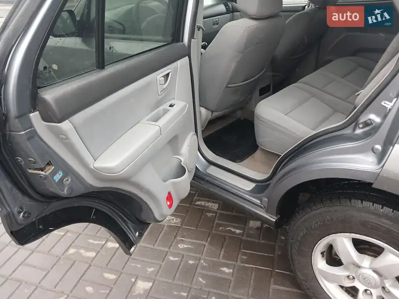 Позашляховик / Кросовер Kia Sorento 2008 в 