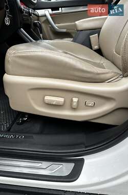 Внедорожник / Кроссовер Kia Sorento 2010 в 
