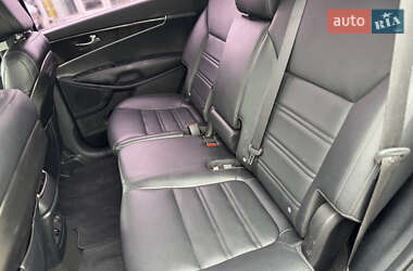 Внедорожник / Кроссовер Kia Sorento 2017 в 