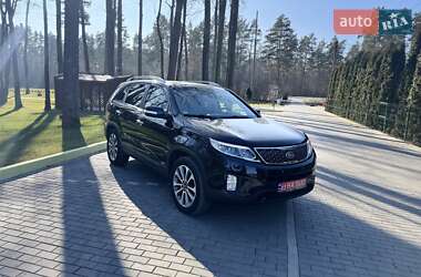 Внедорожник / Кроссовер Kia Sorento 2014 в 