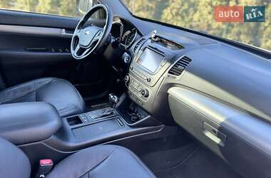 Внедорожник / Кроссовер Kia Sorento 2014 в 
