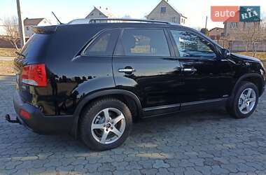 Внедорожник / Кроссовер Kia Sorento 2010 в 