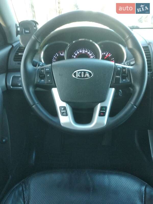 Внедорожник / Кроссовер Kia Sorento 2010 в Ивано-Франковске