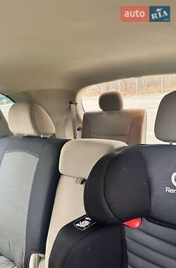 Внедорожник / Кроссовер Kia Sorento 2014 в 
