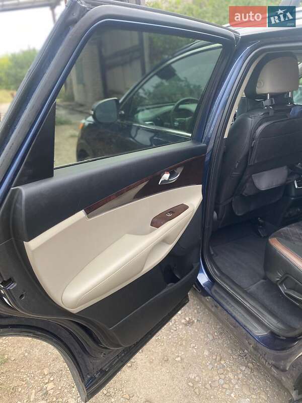 Позашляховик / Кросовер Kia Sorento 2016 в Тернополі