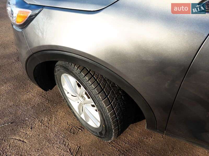 Внедорожник / Кроссовер Kia Sorento 2016 в Черняхове