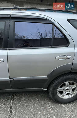 Позашляховик / Кросовер Kia Sorento 2004 в Києві
